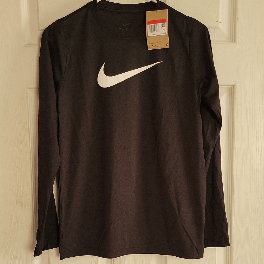 Nike Kids Black Tee - Large
